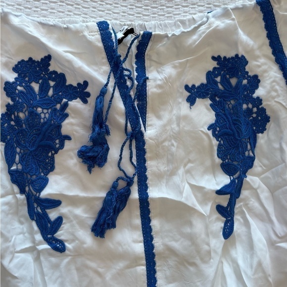 Line and Dot by Revolve Valor Boho Embroidered Off the Shoulder Top NWT - Picture 7 of 16